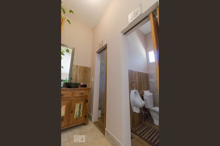 Casa à venda com 220m², 1 quarto e 1 vagaBanheiro Salão de Jogos