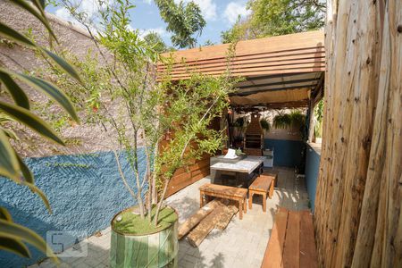 Casa à venda com 220m², 1 quarto e 1 vagaChurrasqueira