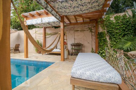 Casa à venda com 220m², 1 quarto e 1 vagaPiscina - Deck Seco