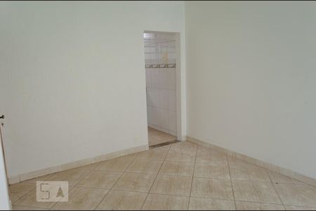 Sala de casa de condomínio à venda com 2 quartos, 65m² em Santa Amélia, Belo Horizonte