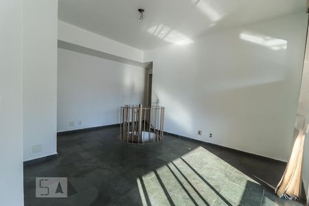 Apartamento à venda com 139m², 3 quartos e 1 vaga Apartamento à venda com 139m², 3 quartos e 1 vagaHall Segundo Andar - Cobertura