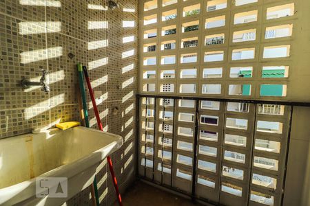 Apartamento à venda com 139m², 3 quartos e 1 vaga Apartamento à venda com 139m², 3 quartos e 1 vagaÁrea de Serviço