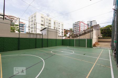Apartamento à venda com 139m², 3 quartos e 1 vaga Apartamento à venda com 139m², 3 quartos e 1 vagaQuadra