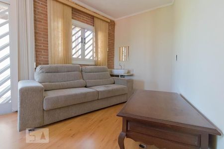 Studio para alugar com 50m², 1 quarto e sem vaga Studio para alugar com 50m², 1 quarto e sem vagaSala
