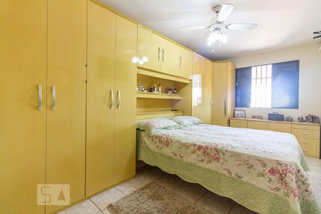 Casa à venda com 249m², 5 quartos e 2 vagasSuite  2