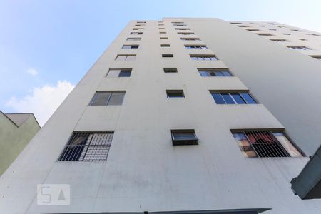 Apartamento à venda com 69m², 2 quartos e 1 vaga Apartamento à venda com 69m², 2 quartos e 1 vagaFachada