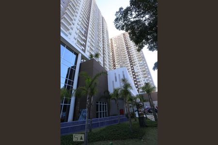 Apartamento para alugar com 41m², 1 quarto e 1 vaga Apartamento para alugar com 41m², 1 quarto e 1 vagaFachada do Condomínio