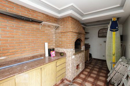 Churrasqueira de casa para alugar com 3 quartos, 174m² em Vila São Domingos, São Paulo