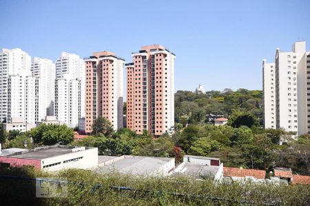 Apartamento à venda com 77m², 3 quartos e 2 vagasVista