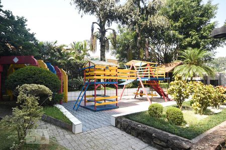 Apartamento à venda com 77m², 3 quartos e 2 vagasPlayground