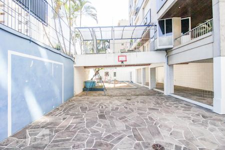 Área Comum - Playground de apartamento para alugar com 1 quarto, 70m² em Passo da Areia, Porto Alegre