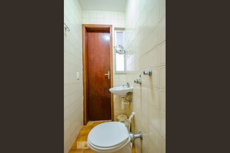 Apartamento para alugar com 90m², 3 quartos e 1 vaga Apartamento para alugar com 90m², 3 quartos e 1 vagaBanheiro de Serviço