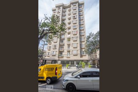 Apartamento para alugar com 90m², 3 quartos e 1 vaga Apartamento para alugar com 90m², 3 quartos e 1 vagaFachada
