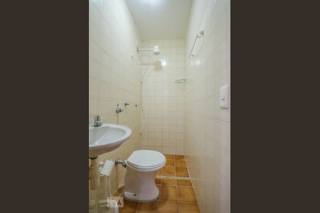 Apartamento para alugar com 90m², 3 quartos e 1 vaga Apartamento para alugar com 90m², 3 quartos e 1 vagaBanheiro de Serviço