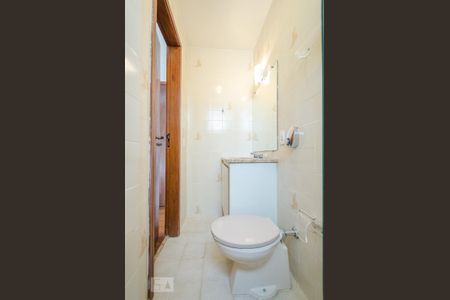 Apartamento para alugar com 90m², 3 quartos e 1 vaga Apartamento para alugar com 90m², 3 quartos e 1 vagaBanheiro da Suíte