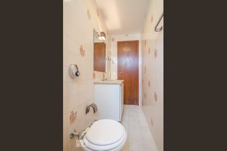 Apartamento para alugar com 90m², 3 quartos e 1 vaga Apartamento para alugar com 90m², 3 quartos e 1 vagaBanheiro Social