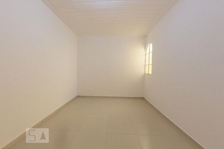 Quarto de casa para alugar com 1 quarto, 40m² em Parque Peruche, São Paulo