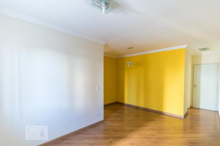 Sala de apartamento à venda com 3 quartos, 63m² em Vila Araguaia, São Paulo