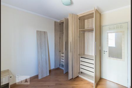 Quarto 2 - Armários de apartamento à venda com 3 quartos, 63m² em Vila Araguaia, São Paulo