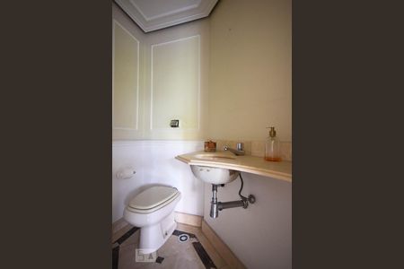 Lavabo de apartamento para alugar com 3 quartos, 167m² em Vila Andrade, São Paulo