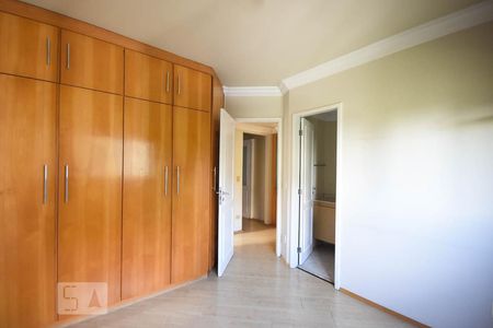 Apartamento para alugar com 167m², 3 quartos e 2 vagas Apartamento para alugar com 167m², 3 quartos e 2 vagasSuíte 2