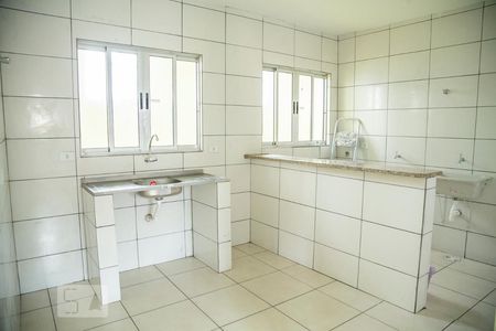 Cozinha de casa para alugar com 1 quarto, 60m² em Parque Guarani, São Paulo