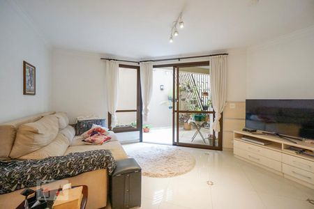 Sala de TV de casa à venda com 4 quartos, 450m² em Parque da Vila Prudente, São Paulo