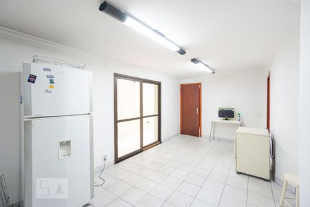 Casa à venda com 450m², 4 quartos e 6 vagas Casa à venda com 450m², 4 quartos e 6 vagasQuarto de serviço 2