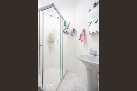 Casa à venda com 450m², 4 quartos e 6 vagas Casa à venda com 450m², 4 quartos e 6 vagasBanheiro de serviço