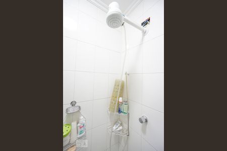 Casa à venda com 450m², 4 quartos e 6 vagas Casa à venda com 450m², 4 quartos e 6 vagasDetalhe banheiro de serviço