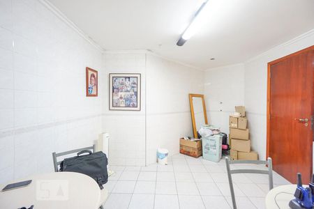 Casa à venda com 450m², 4 quartos e 6 vagas Casa à venda com 450m², 4 quartos e 6 vagasQuarto de serviço 3