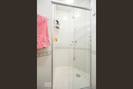 Casa à venda com 450m², 4 quartos e 6 vagas Casa à venda com 450m², 4 quartos e 6 vagasDetalhe suíte 2