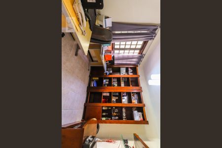 Casa de condomínio à venda com 360m², 5 quartos e 6 vagasQuarto 1