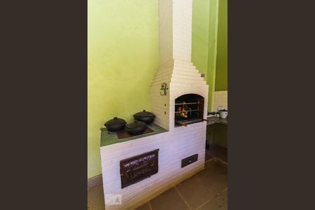 Casa de condomínio à venda com 360m², 5 quartos e 6 vagasÁrea Externa - Churrasqueira