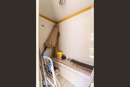 Casa de condomínio à venda com 360m², 5 quartos e 6 vagasÁrea Externa - Sauna