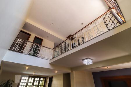 Sala de casa de condomínio à venda com 5 quartos, 360m² em Taquara, Rio de Janeiro
