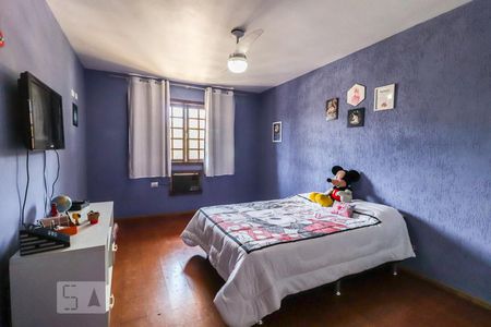 Casa de condomínio à venda com 360m², 5 quartos e 6 vagasQuarto 3