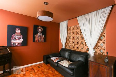 Apartamento à venda com 115m², 3 quartos e 1 vagaEscritório