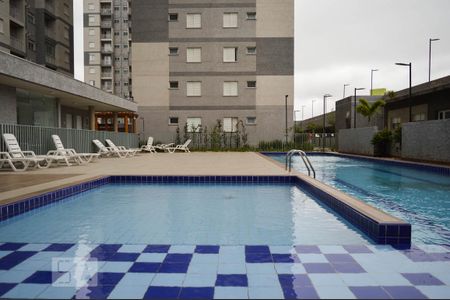 Apartamento para alugar com 48m², 2 quartos e 1 vagaÁrea comum - Piscina