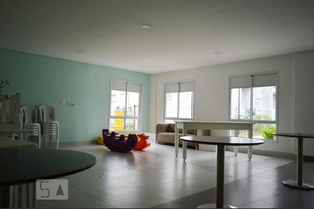 Apartamento para alugar com 48m², 2 quartos e 1 vagaÁrea comum - Salão de festas