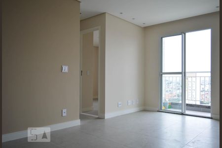 Sala de apartamento para alugar com 2 quartos, 48m² em Padroeira, Osasco