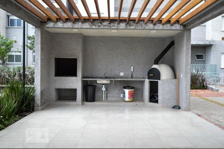 Apartamento para alugar com 48m², 2 quartos e 1 vagaÁrea comum - Churrasqueira