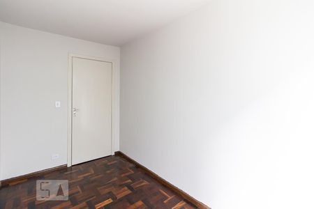 Quarto 2 de apartamento para alugar com 3 quartos, 67m² em São Francisco, Curitiba