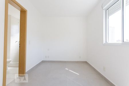 Suíte de apartamento à venda com 3 quartos, 60m² em Jardim Carvalho, Porto Alegre