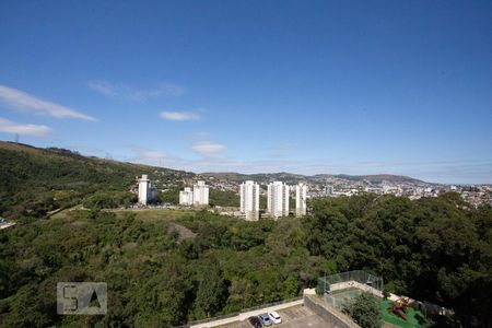 Vista Sala de apartamento à venda com 3 quartos, 60m² em Jardim Carvalho, Porto Alegre