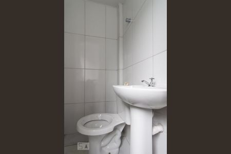 Apartamento para alugar com 67m², 3 quartos e sem vagaBanheiro de Serviço
