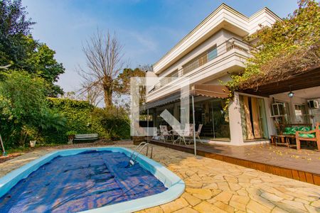 Casa à venda com 400m², 4 quartos e 2 vagas Casa à venda com 400m², 4 quartos e 2 vagasÁrea comum