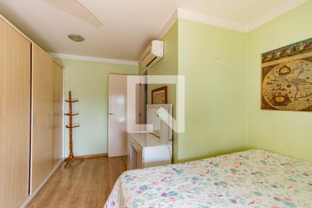 Casa à venda com 400m², 4 quartos e 2 vagas Casa à venda com 400m², 4 quartos e 2 vagasQuarto 2