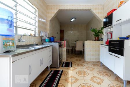 Casa para alugar com 150m², 2 quartos e 1 vaga Casa para alugar com 150m², 2 quartos e 1 vagaCozinha