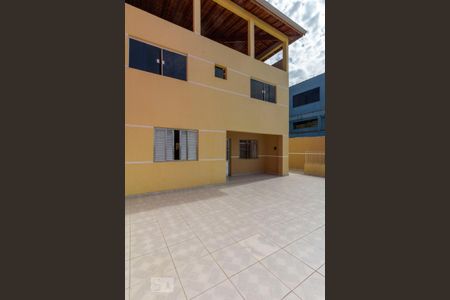 Casa para alugar com 150m², 2 quartos e 1 vaga Casa para alugar com 150m², 2 quartos e 1 vagaÁrea Externa